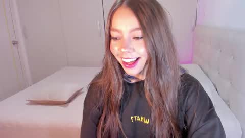 miia_rose12 online show from September 2025 11:06:02 PM