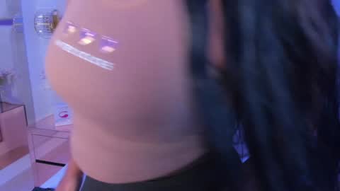 Snapshot of miia_schwarz chatting on December 2024 10:57:02 PM Miia Schwarz online show from December 2024 10:57:02 PM