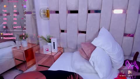 Snapshot of miia_schwarz chatting on January 2025 01:45:02 AM Miia Schwarz online show from January 2025 01:45:02 AM