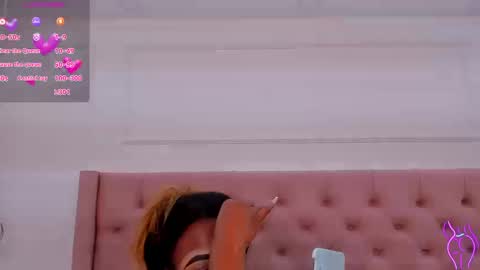 Snapshot of miia_schwarz chatting on September 2025 10:20:02 PM Miia Schwarz online show from September 2025 10:20:02 PM