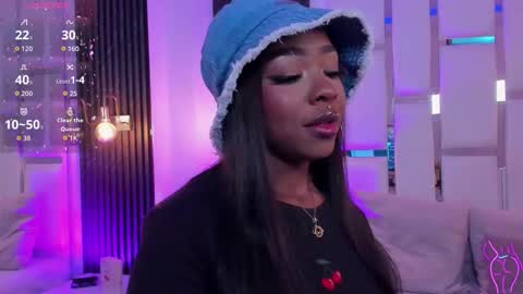 Snapshot of miia_schwarz chatting on October 2025 12:32:02 AM Miia Schwarz online show from October 2025 12:32:02 AM