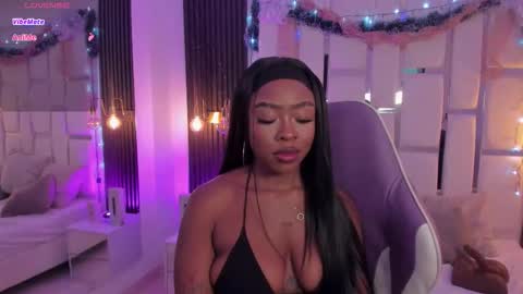 Snapshot of miia_schwarz chatting on December 2025 11:02:01 PM Miia Schwarz online show from December 2025 11:02:01 PM