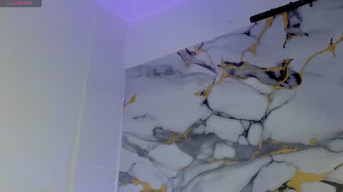 Snapshot of miia_schwarz_ chatting on June 2026 11:04:01 AM miia_schwarz_ online show from June 2026 11:04:01 AM