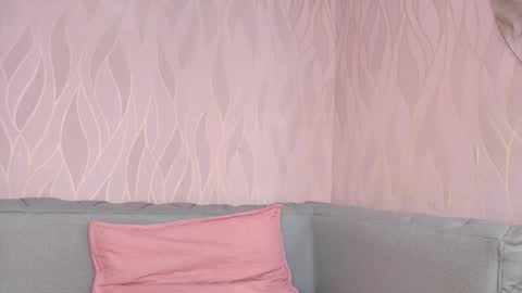 miia scoott  online show from September 2025 11:56:02 AM