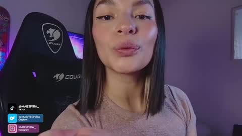 Snapshot of miiaaaa_ chatting on February 2026 08:40:02 PM You can tell me Mai online show from February 2026 08:40:02 PM