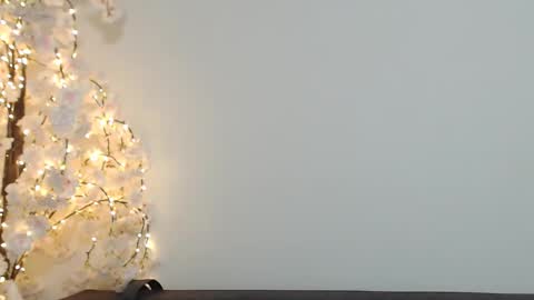 Mika online show from October 2025 10:14:01 AM