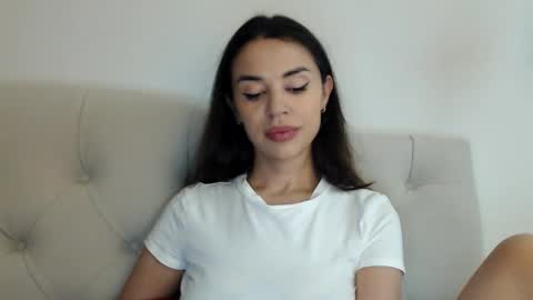 Mika online show from November 2025 05:12:01 PM