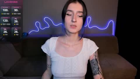 Mika online show from September 2025 07:16:01 PM