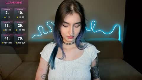 Mika online show from October 2025 04:27:01 PM