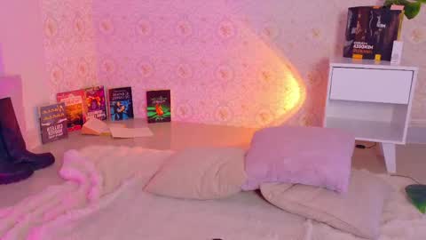 mika_velvet online show from April 2026 07:58:02 PM