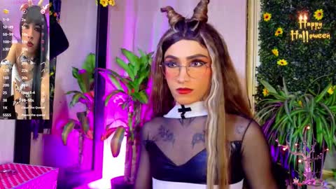 Snapshot of mikaelarangel chatting on October 2025 03:05:01 AM mikaelarangel online show from October 2025 03:05:01 AM