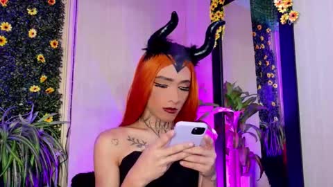 Snapshot of mikaelarangel chatting on October 2025 02:06:02 AM mikaelarangel online show from October 2025 02:06:02 AM