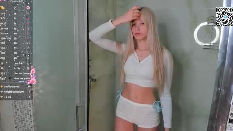 Angel girl online show from March 2026 09:30:02 PM