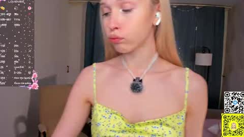 Snapshot of mikaelataron chatting on June 2026 08:00:01 PM Angel girl online show from June 2026 08:00:01 PM