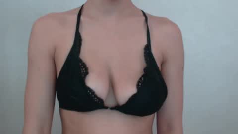 SORAYA online show from May 2026 09:49:02 AM