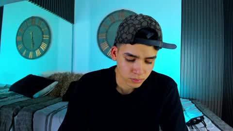 Mike 0233 online show from February 2025 03:54:02 AM