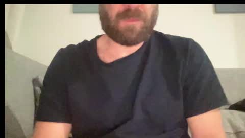 Snapshot of mike_berlin1 chatting on October 2025 11:10:02 PM MIke online show from October 2025 11:10:02 PM