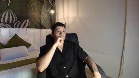 Mike Montoya online show from October 2025 02:08:02 AM