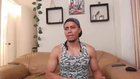 Enrique Rolly online show from February 2025 02:36:02 AM