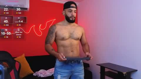 Snapshot of mike_savage3 chatting on April 2026 12:18:01 PM Mike online show from April 2026 12:18:01 PM