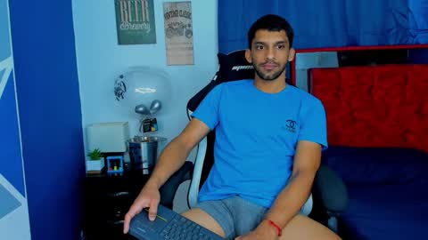 Snapshot of mike_shelby21 chatting on September 2025 01:07:01 AM mike_shelby21 online show from September 2025 01:07:01 AM