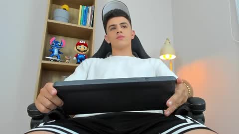 Mike Cooper online show from April 2026 11:16:01 PM