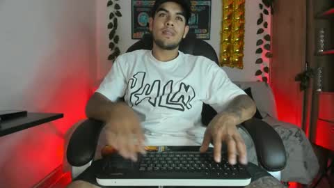 mikee_scooth online show from January 2025 07:45:01 PM