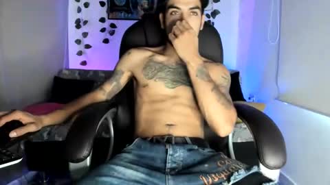 mikee_scooth online show from September 2025 07:05:01 PM