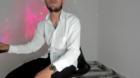 Snapshot of mikee_scooth chatting on April 2026 07:45:01 AM mikee_scooth online show from April 2026 07:45:01 AM