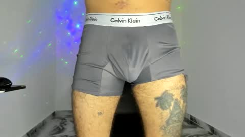 Snapshot of mikee_scooth chatting on May 2026 04:39:01 PM mikee_scooth online show from May 2026 04:39:01 PM