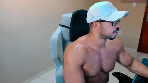 mikehotk online show from October 2025 07:55:01 PM