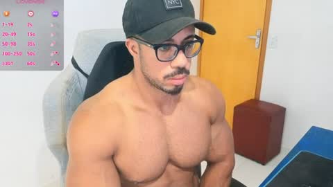 mikehotk online show from July 2026 11:19:01 AM