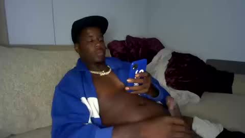 mike jones online show from October 2025 11:49:02 PM