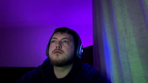 jake online show from December 2025 09:34:02 PM