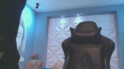 MIKE PARK  online show from September 2025 11:12:02 AM