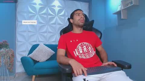 MIKE PARK  online show from October 2025 11:07:02 AM