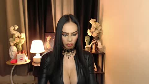 Mistress MikeyAlawi online show from January 2025 02:36:01 PM