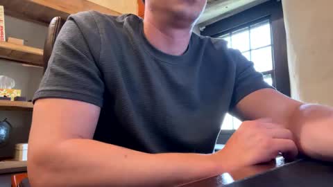 mikeydubs10 online show from April 2026 07:44:02 PM