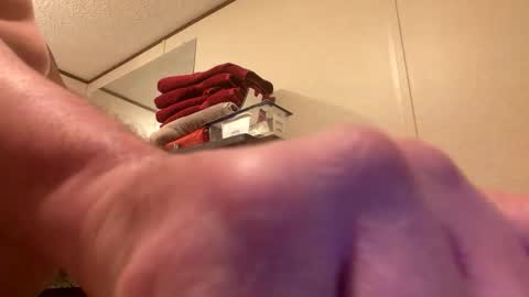 mikeylikesit2222 online show from April 2026 03:39:02 PM