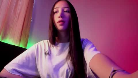 VIOLETAMIKE online show from March 2025 04:50:02 PM