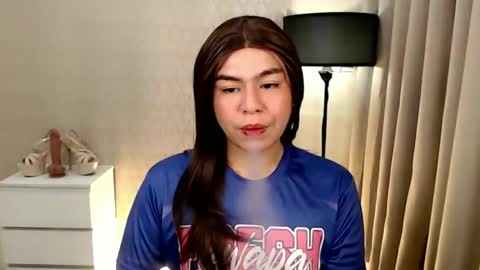 Snapshot of mikha_sensual chatting on February 2025 06:51:01 PM Theresa Luna online show from February 2025 06:51:01 PM