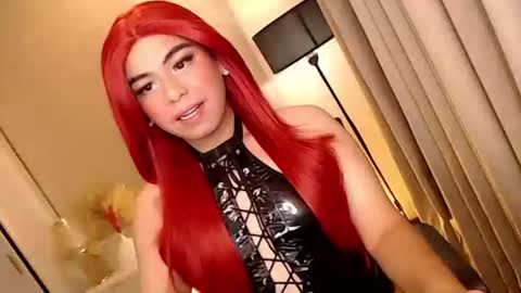 Snapshot of mikha_sensual chatting on November 2025 05:55:02 PM Theresa Luna online show from November 2025 05:55:02 PM