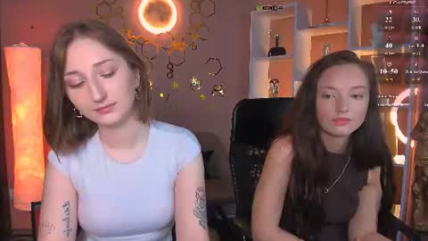 Snapshot of miki_nikki chatting on June 2026 05:38:01 AM Miki online show from June 2026 05:38:01 AM