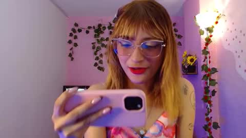 Mikka 3 online show from November 2025 01:21:02 PM