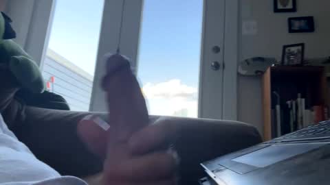 Snapshot of mikkah7 chatting on January 2025 09:50:01 PM Mikkah online show from January 2025 09:50:01 PM