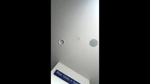 Snapshot of mikkah7 chatting on September 2025 09:15:01 PM Mikkah online show from September 2025 09:15:01 PM