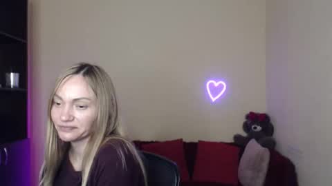 Adalina online show from April 2026 07:58:02 PM