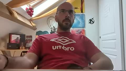 mikmik91 online show from December 2024 10:33:02 AM