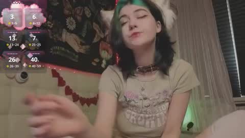Snapshot of miko_meow chatting on October 2025 06:53:02 AM Miko online show from October 2025 06:53:02 AM