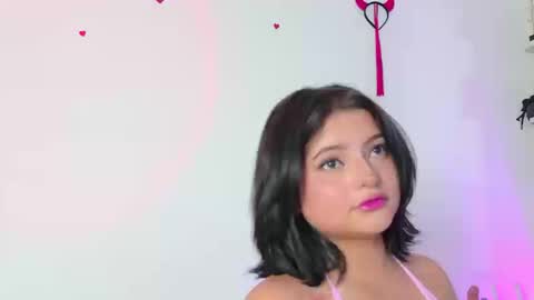 Mikoto Urb online show from September 2025 08:12:02 PM